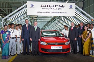 11.111.111. Polo läuft bei der Volkswagen Group India vom Band: Bundespräsident Köhler zu Gast beim Produktionsjubiläum in Pune